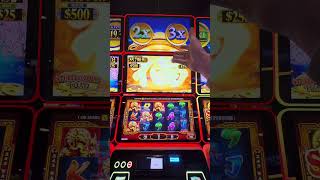 I Put 1 Into This Slot Machine And Hit Huge