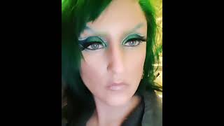 #makeup #glittereyeliner #dragmakeup #glamour #extrememakeup