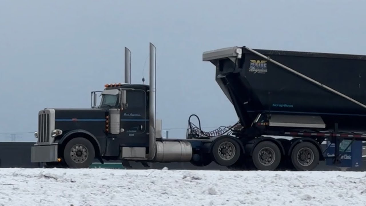 I-43 Truck Spotting 