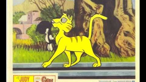 Girls Gone Shopping in Gay Purr-ee