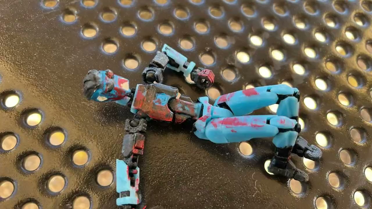 Invincible vs Mr eraser (stop motion animation) :pt1 credit to my friend Oliver aka olive garden