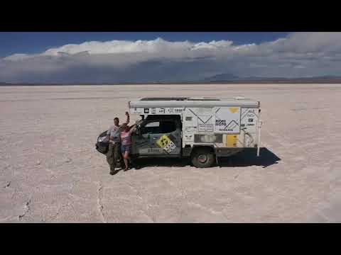 Video: Solončako Uyuni Ežeras