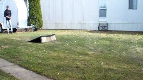 Redcat BackDraft 3.5 Bashing - Jumping- Slap Wheelies Blown Transmission At The End