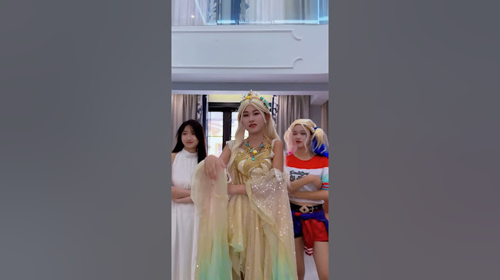 小丑和白天使的比赛。#天使 #小丑 #超人不会飞