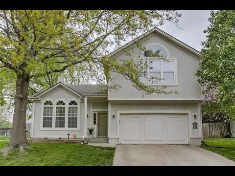 503 NW Chateau Drive, Blue Springs, MO home video tour