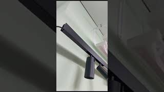 видео: Питание, подключение к сети магнитных трековых светильников картинка: Питание, подключение к сети магнитных трековых светильников