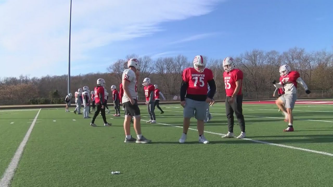 Fans send off Reeds Spring football team for big game YouTube