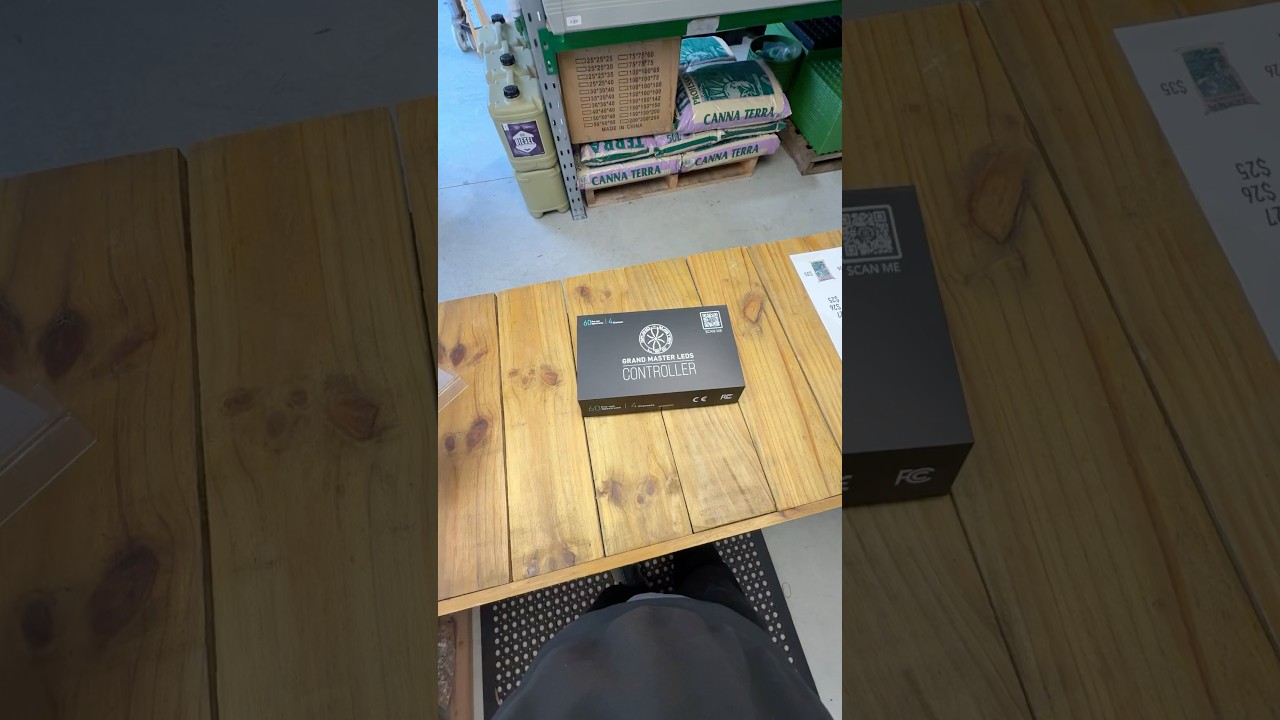 Grand Master Level - light controller unboxing 