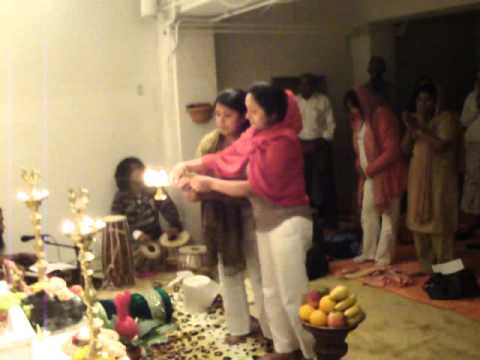 Brahmarishi Ashram Den Haag - Shankar ji ki aartie