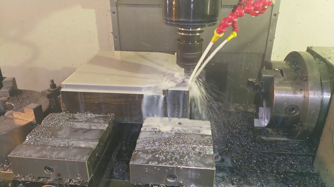 Außenkontur fräsen - Milling outer contour