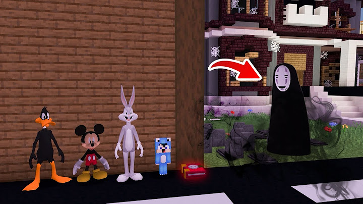 Minecraft, but the sorceress turned Bugs Bunny into a bat 😨