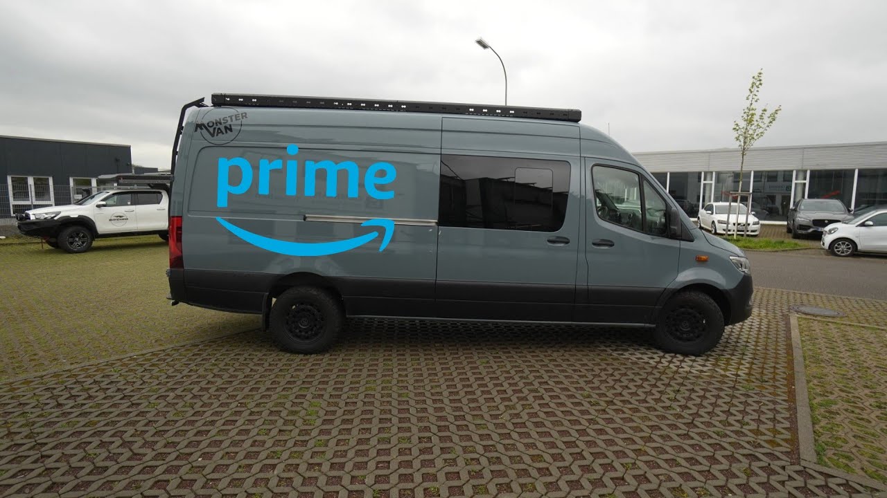 STEALTH WOHNMOBIL: UNSICHTBAR CAMPEN in der Stadt ohne Hotelkosten: Monstervan Mercedes Stealth 2023