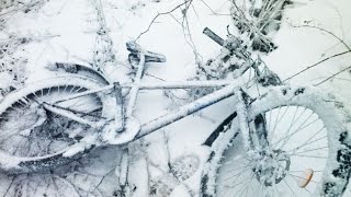 Спортивный велосипед котание зимой