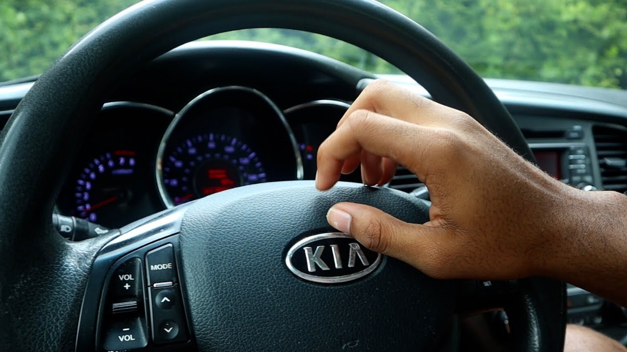 ASMR in my car 🚘tapping, scratching and etc YouTube