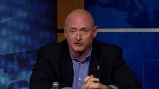Mark Kelly Resumes Training To Command STS-134
