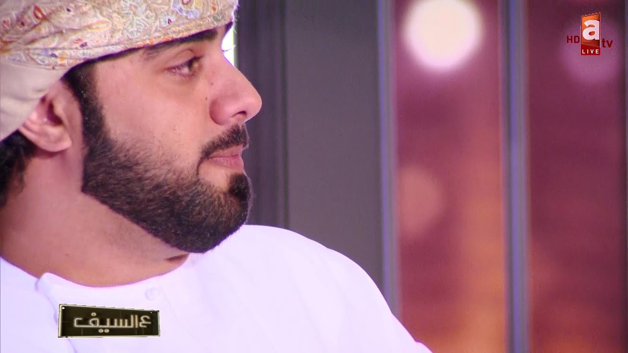 امسية شعرية ممتعة اختتمها برثاء مؤثر للسلطان قابوس الشاعر منذر الفطيسي ع السيف