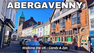 Abergavenny 🇬🇧 Lovely Town- Walking the Brecon Beacons P1 (2026) 4K 