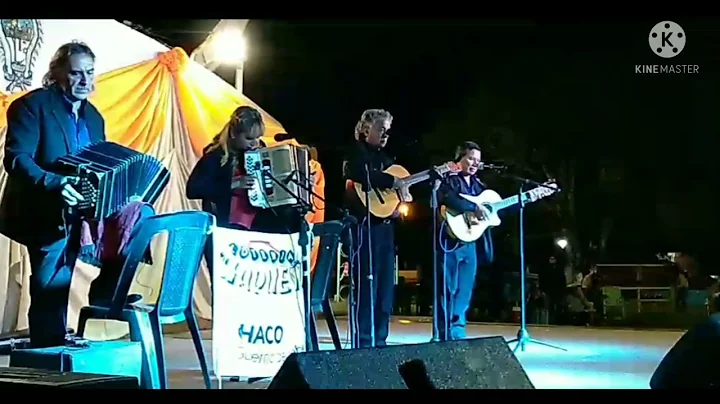 Florecera el amor. Conjunto San Fernando con la pa...