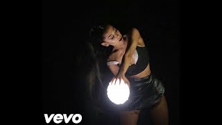 Ariana Grande - The Light Is Coming ft. Nicki Minaj