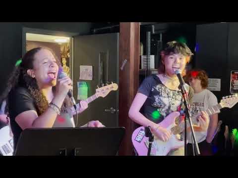 TOBY School Of Rock (RHCP)
