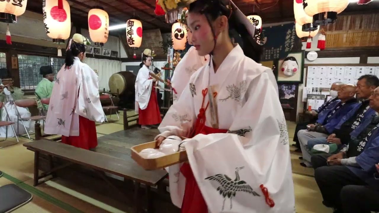 １１月月次祭  巫女舞奉仕　田熊八幡宮　尾道市因島の神社