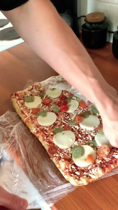 Финская замороженная пицца 🍕 - YouTube