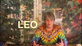 LEO LOOK FOR A SIGN TRUST YOUR INTUITION & you’LL JUST KNOW WHAT THE NEXT RIGHT STEP IS