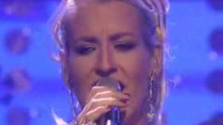 Video thumbnail of "Sarah Connor - "Christmas In My Heart" LIVE @ The Christmas Special 2005"