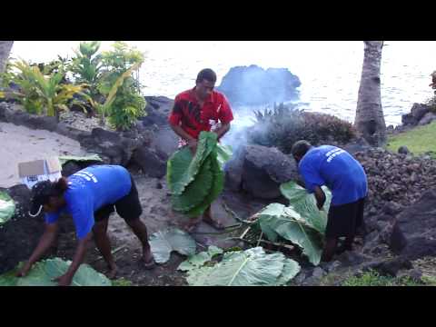 how to put foods in a lovo oven, Fiji