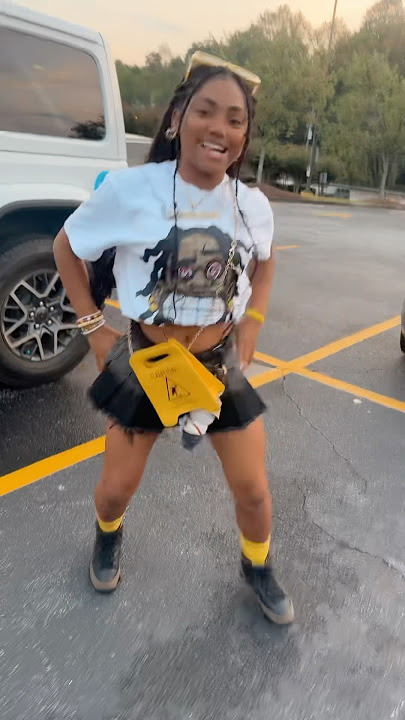 Rate My Outfit in the Comments 🫶🏽🥰 #shorts #outfitinspo