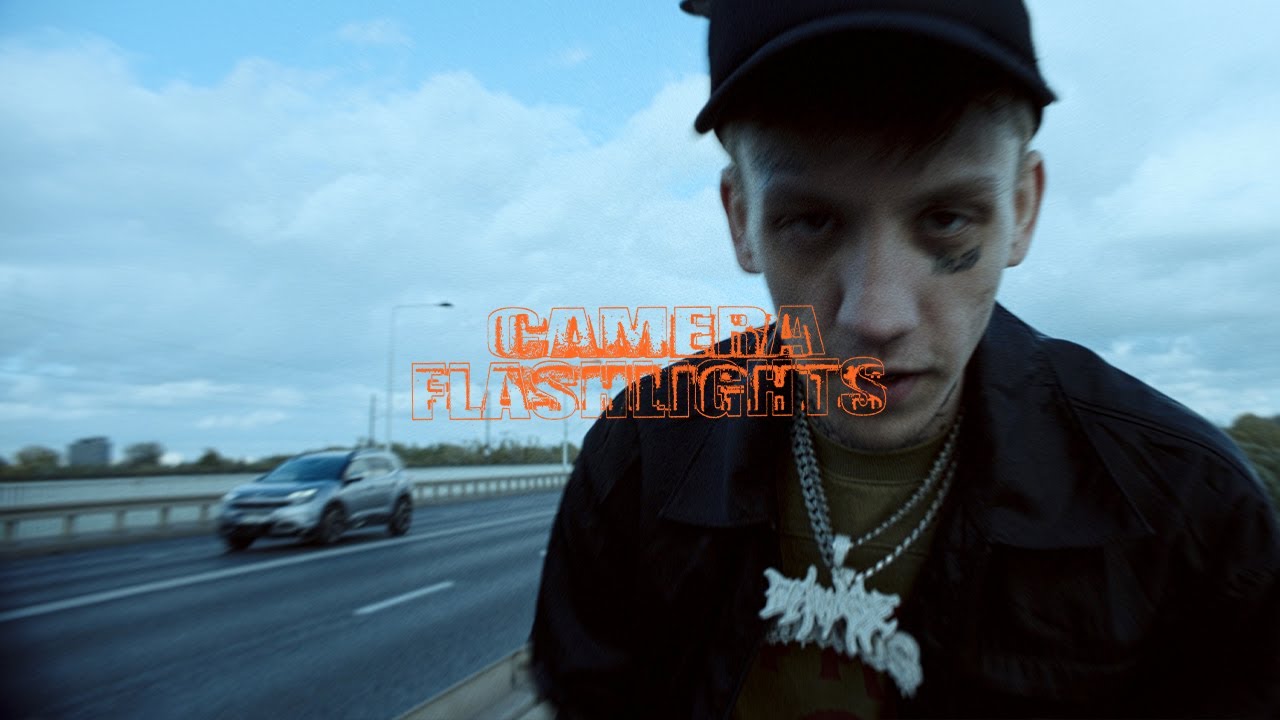 t-low - CAMERA FLASHLIGHTS (OFFICIAL VIDEO) prod. by MARY/consent2k