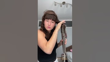How i style my curtain bangs #curtainbangs #curtainbangtutorial #blowout #bangs #bangstutorial
