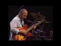 Capture de la vidéo The Guitar Gods - Larry Carlton - "Blues Force"