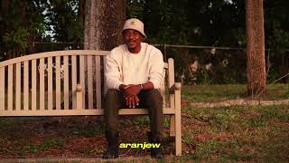 LEO BONACCI - Tou Kale  (Lyrics Video)