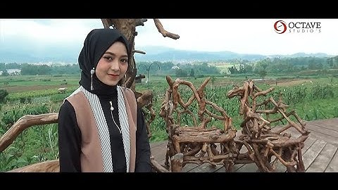 Ahmad Ya Habibi (Cover by Dewi Hajar)