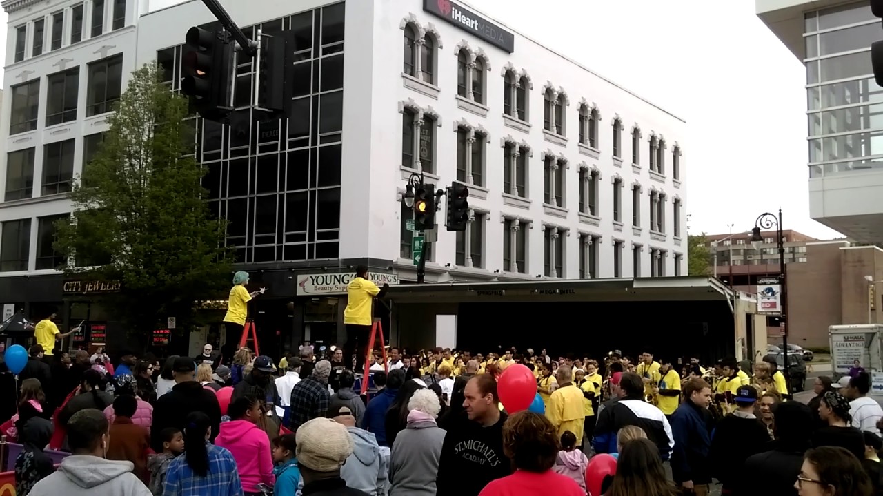World's Largest Pancake Breakfast, Springfield Massachusetts 2017 YouTube