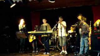 Escola Básica Subida - Pegando O Ônibus