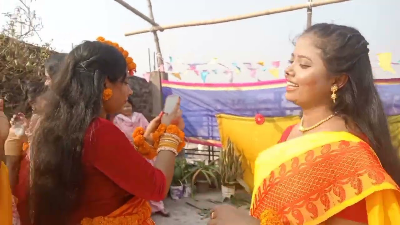 ভাগনির হলুদ কুটার কিছু আনন্দের সময়❤️