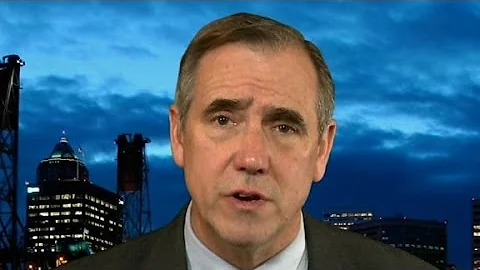 Jeff Merkley: SCOTUS seat is being 'stolen' by GOP
