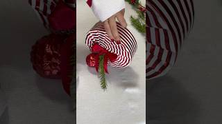 Gift for grandma. Let fold round cake box gift with me #grandmagift #christmasgiftwrapping #giftidea