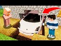 ENCONTRÉ UN AUTO ROBADO DEBAJO DE ESTA CASA! 😱😱 - Videos de minecraft
