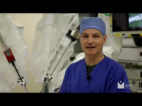 با دکتر رابرت آذر آشنا شوید