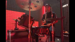 Pukarta Chala Hoon Main - Drums performance by Shlok