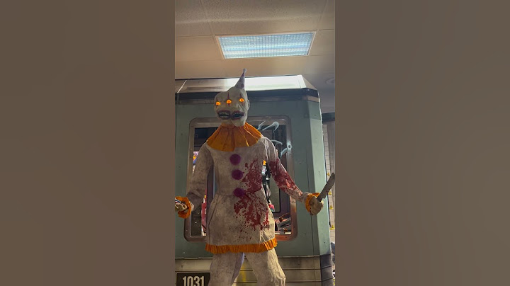 SCARY Halloween animatronic! #halloween2025 #halloween #jahaunts #spooky