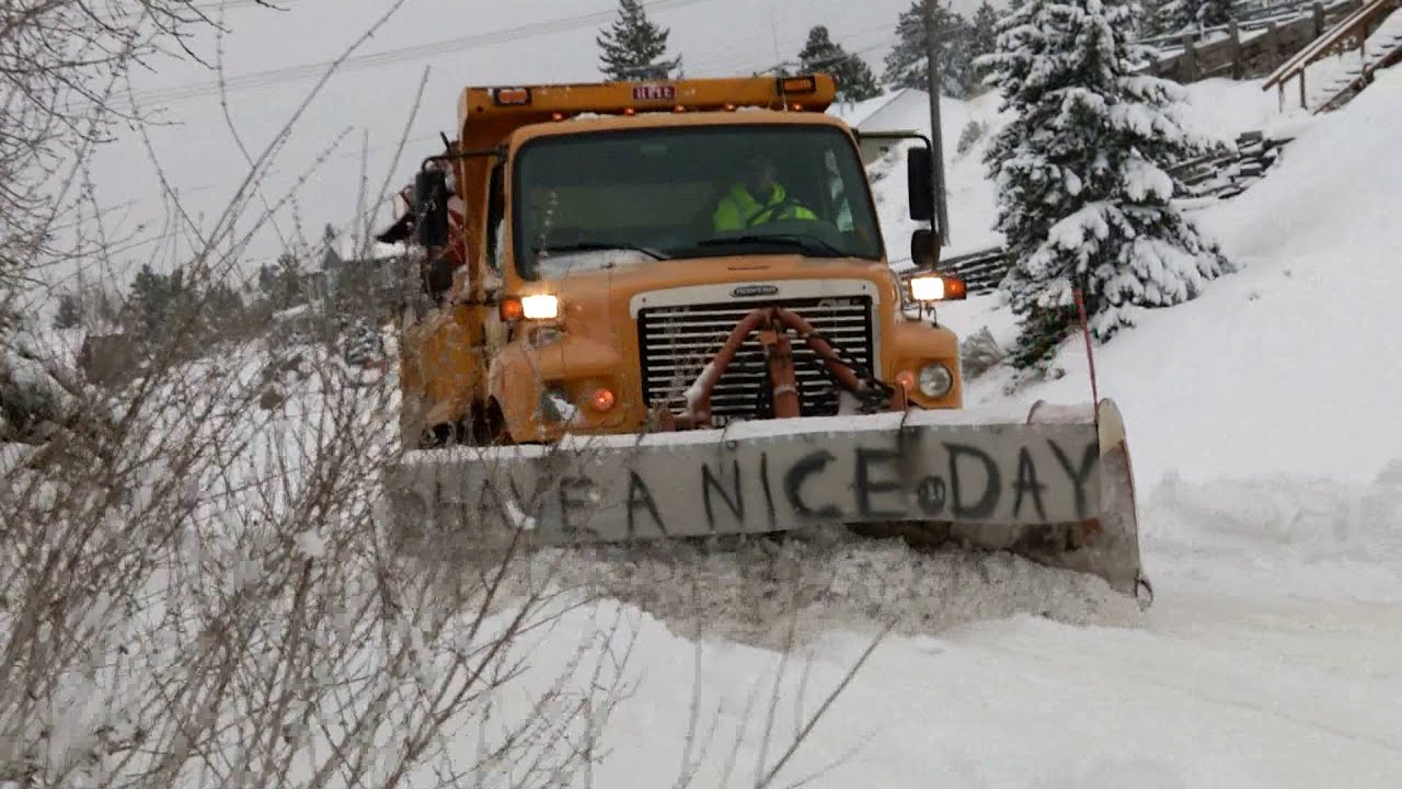 Snow plow driver tackles Helena roads YouTube