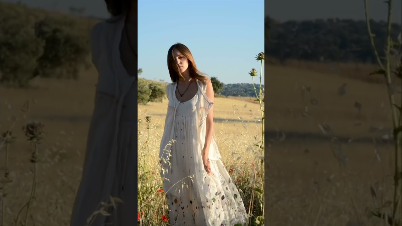 The beauty of handwoven, sustainable fashion. 