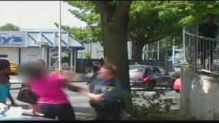 CNN: Jaywalking arrest takes violent turn
