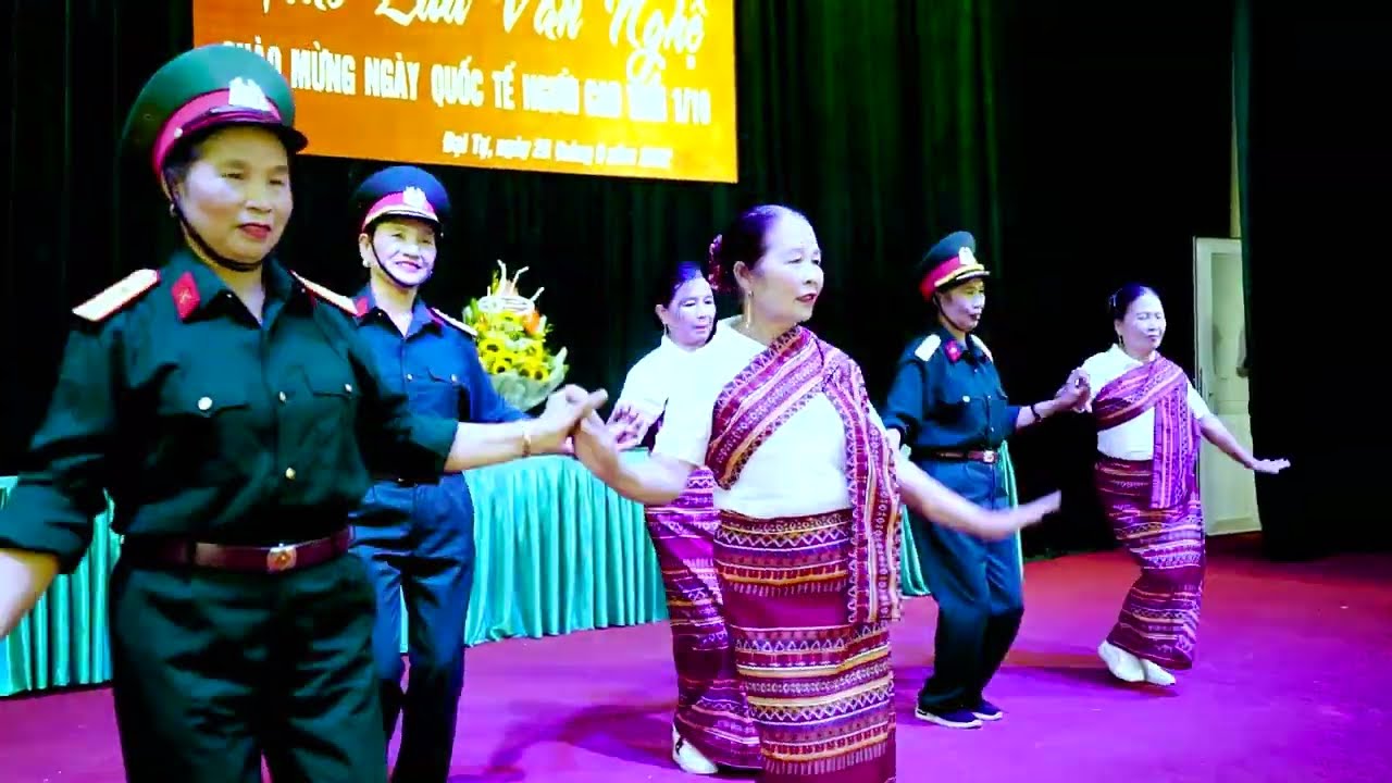 Múa Tình Hữu Nghị Việt Lào