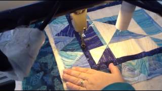 Machine quilting a loop de loop design with Christine Baker   Fairfield Road Designs