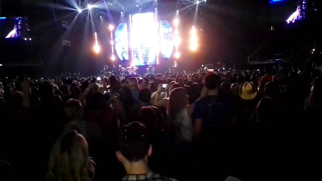 Girl crush litle big town c2c 2016